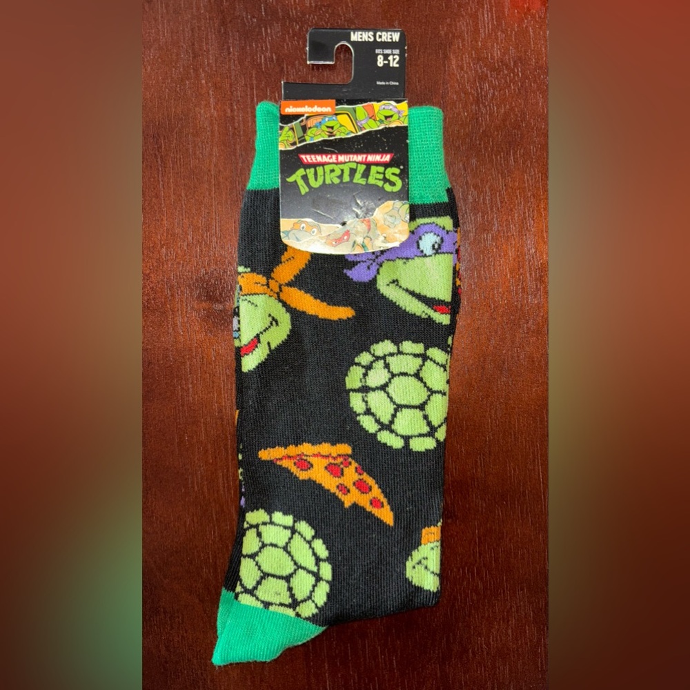 TEENAGE MUTANT NINJA TURTLES NOVELTY CREW SOCKS NWT MEN’S SHOE SIZE 8-12